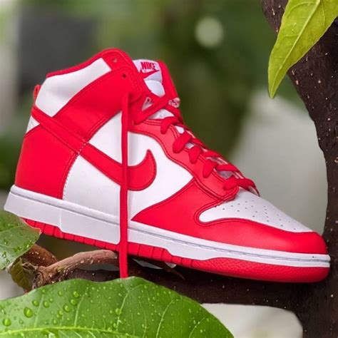 7-11 nike dunks|nike dunk high university price.